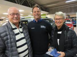Lasse och Lisbeth Wallenius pratade Subaru med Christer Dahlbom